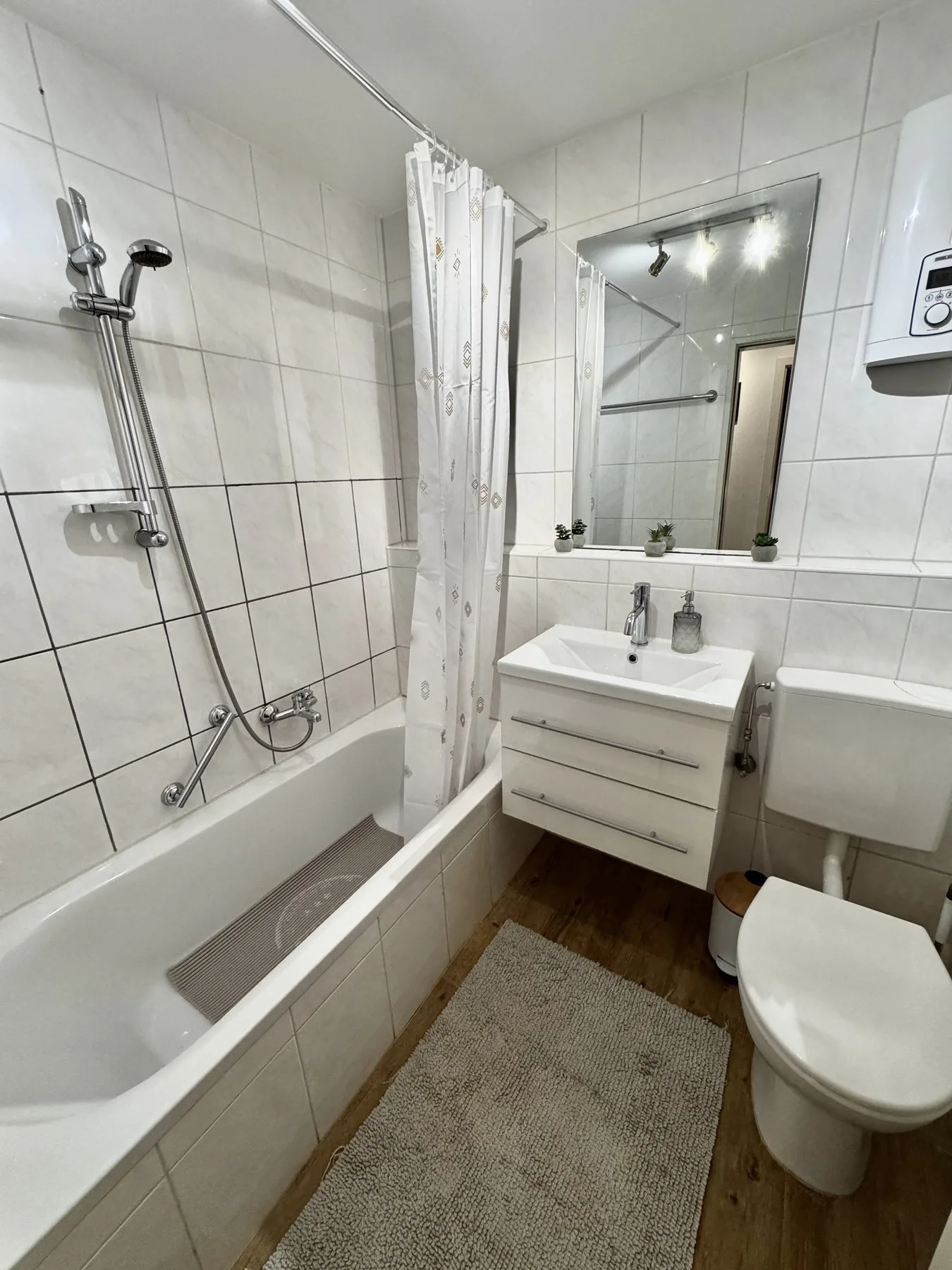 Badezimmer Alpenjuwel 1